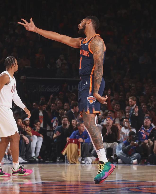 佩恩单场32分创生涯新高 带动76人逆转灰熊