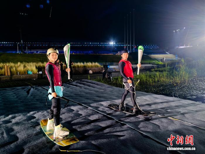 成都世运会：民族风与体育激情交融 共谱多元文