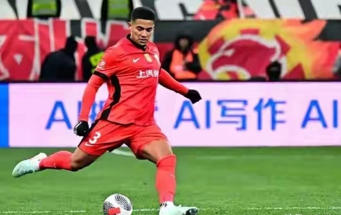 上海海港小将闪耀国际赛场 鲍世蒙李新翔助燃争