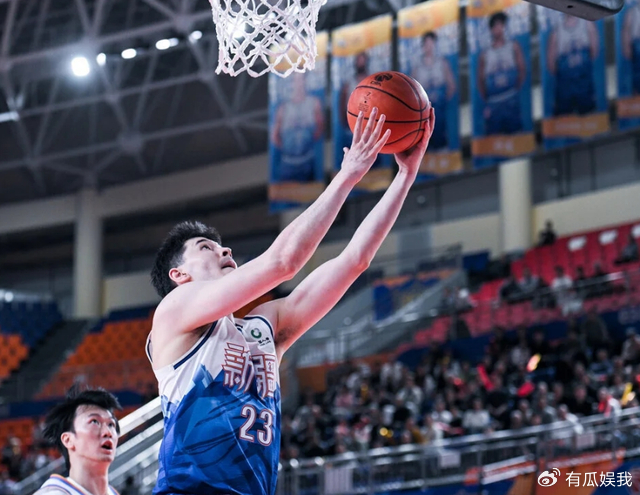新疆男篮核心赛季报销 北京首钢外援引关注