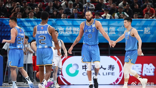 新疆男篮核心赛季报销 北京首钢外援引关注