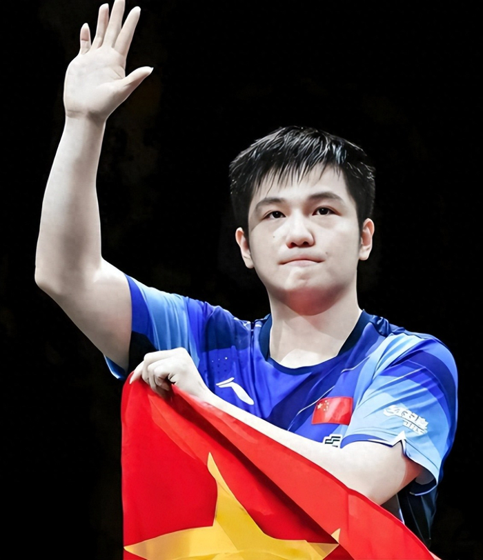 樊振东转会杜塞尔多夫 日媒盛赞其“稀世天才”