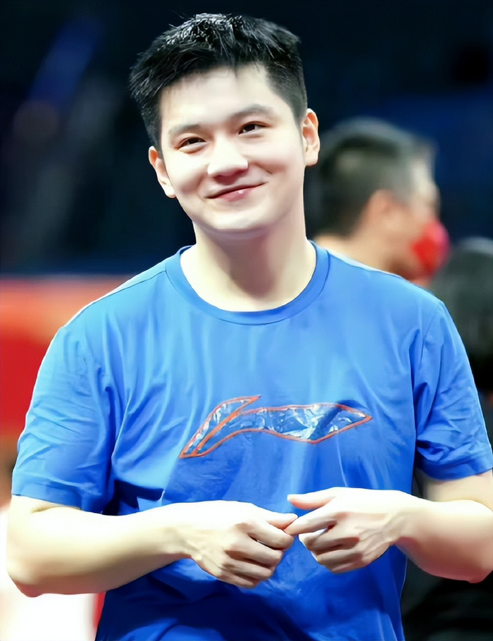 樊振东转会杜塞尔多夫 日媒盛赞其“稀世天才”