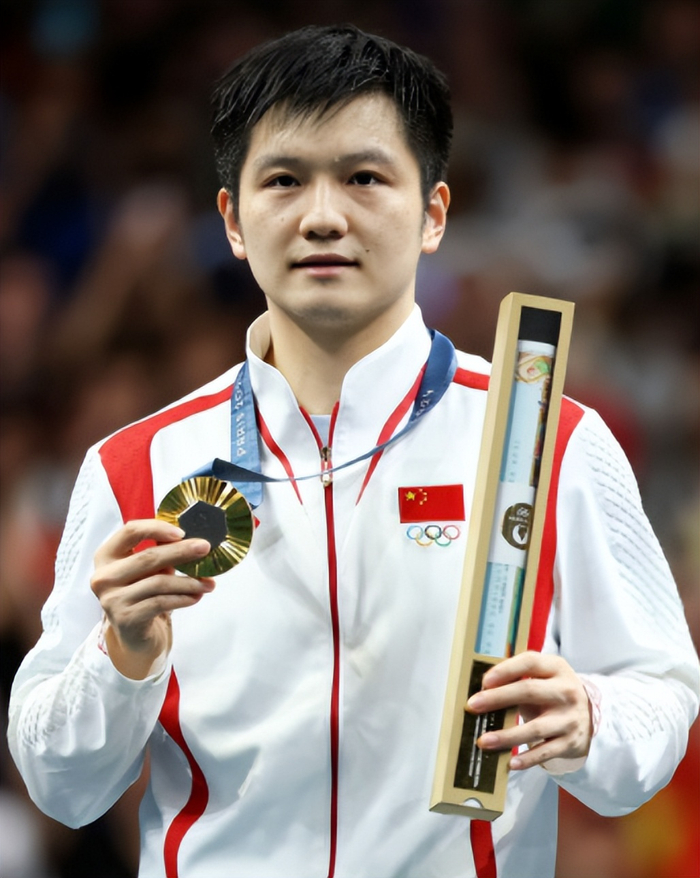 樊振东转会杜塞尔多夫 日媒盛赞其“稀世天才”