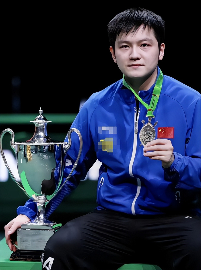 樊振东转会杜塞尔多夫 日媒盛赞其“稀世天才”